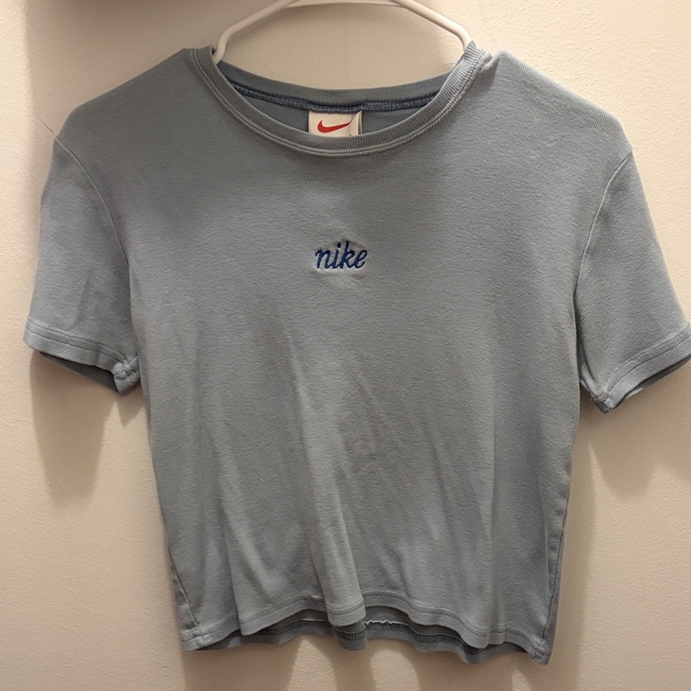 Nike Women's Blue-Gray Short Sleeve Tee